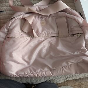 Light Pink Quilted Carryall Bag - JoyLab